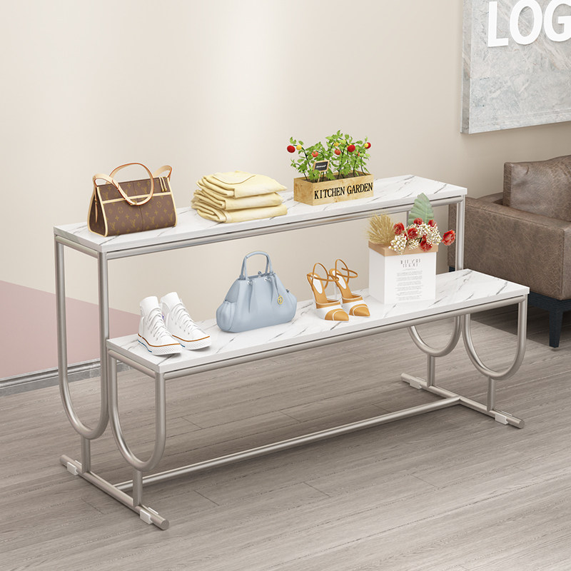 Luxury Bags In Store - Alışveriş merkezi çok katlı raflar tavandan