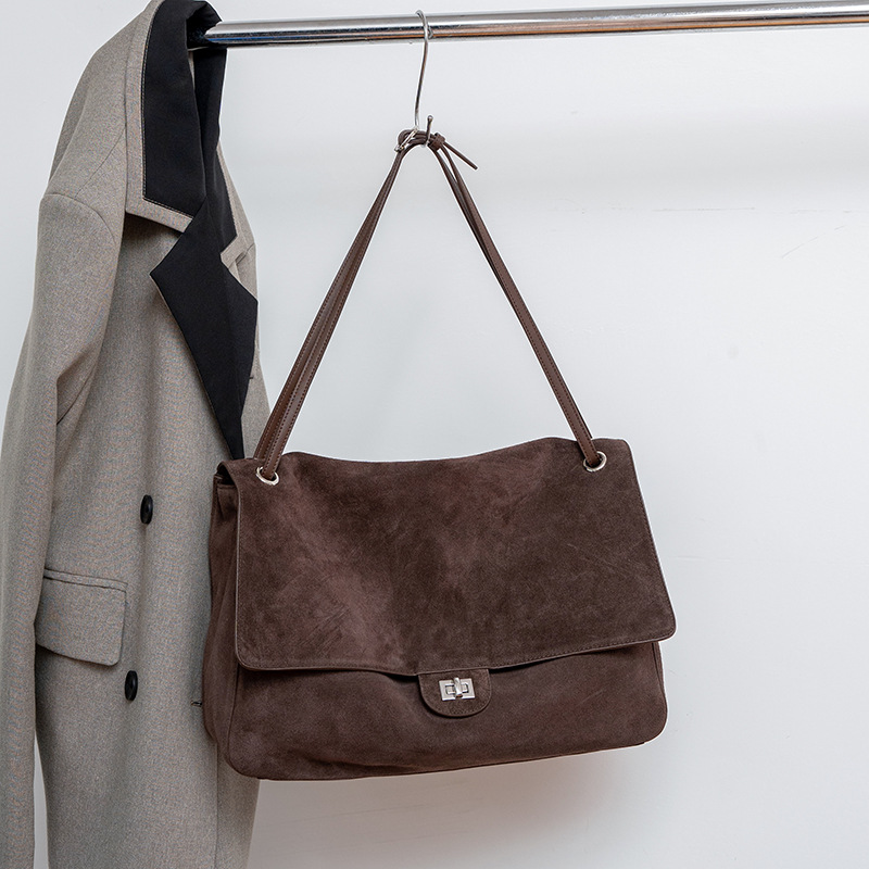 Luxury Bags Store - Hakiki Süet Deri Koltukaltı Omuz Çantası